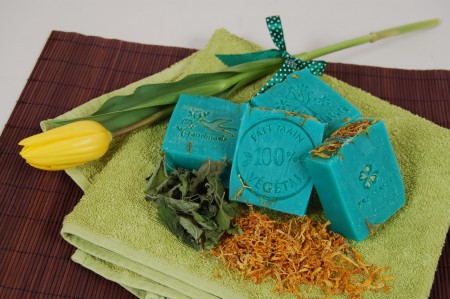 Medovkové mydlo s nechtíkom